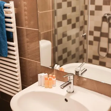 Charming & Unique In Vibrant Center *